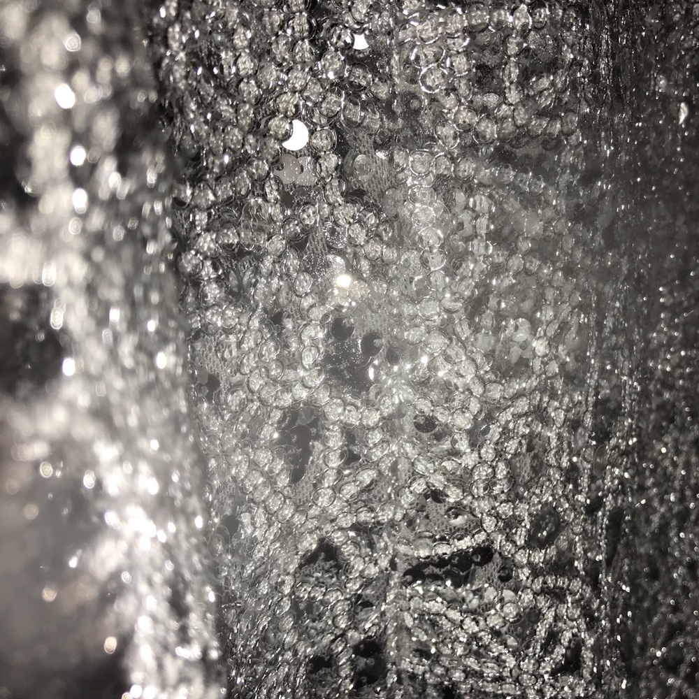 Meet your Posher, Liris